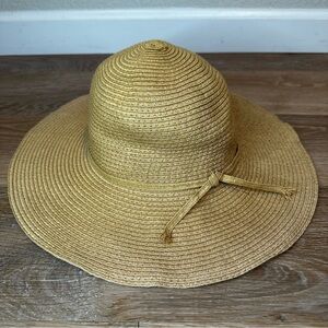 NWOT Time and Tru Wide Brim Straw Floppy Packable Summer Beach Hat, OS